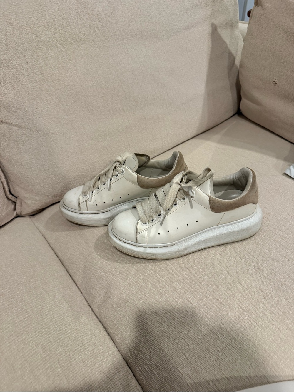 Size 36 sneakers